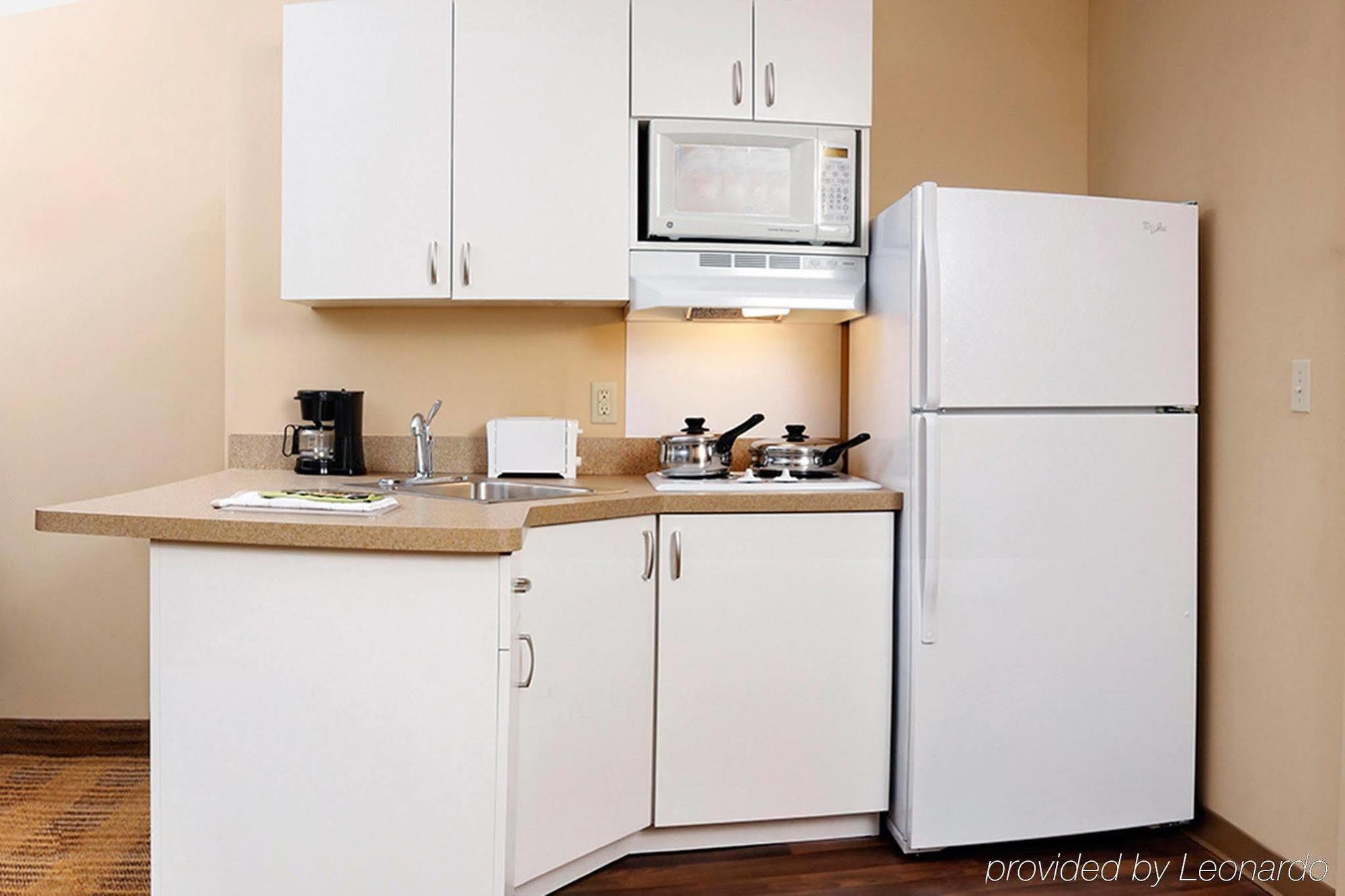 Extended Stay America Suites - Los Angeles - Woodland Hills المظهر الخارجي الصورة